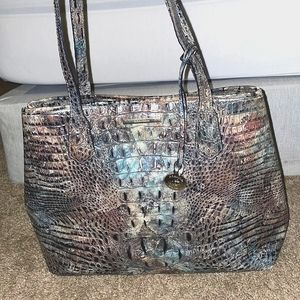 DISCONTINUED HTF RARE Brahmin Medium Talisman Melbourne